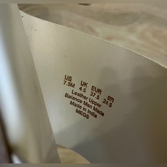 Franco Sarto Megs Sandal Women's Size 7.5 M Cream Leather Upper EUC - Picture 5 of 6